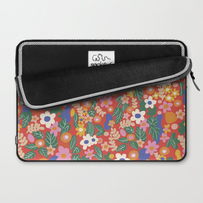 Evelyn red Laptop Sleeve Gallery Image 2