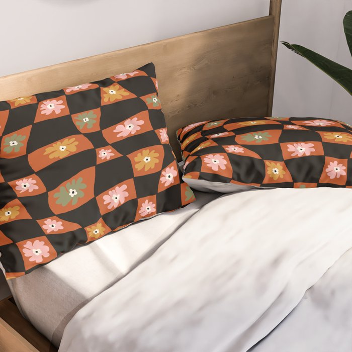 Retro floral check 1 Pillow Sham Gallery Image 2