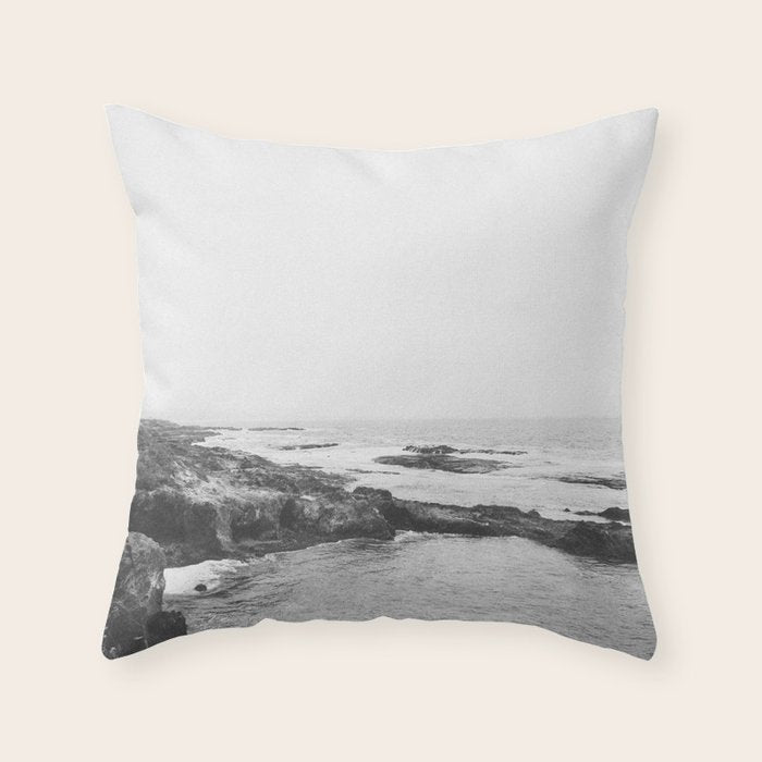 CALIFORNIA COAST XVIII Throw Pillow Gallery Image 1