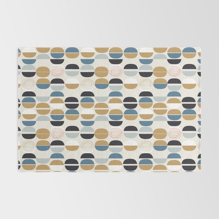 Mid century geometric pattern Rug Gallery Image 2