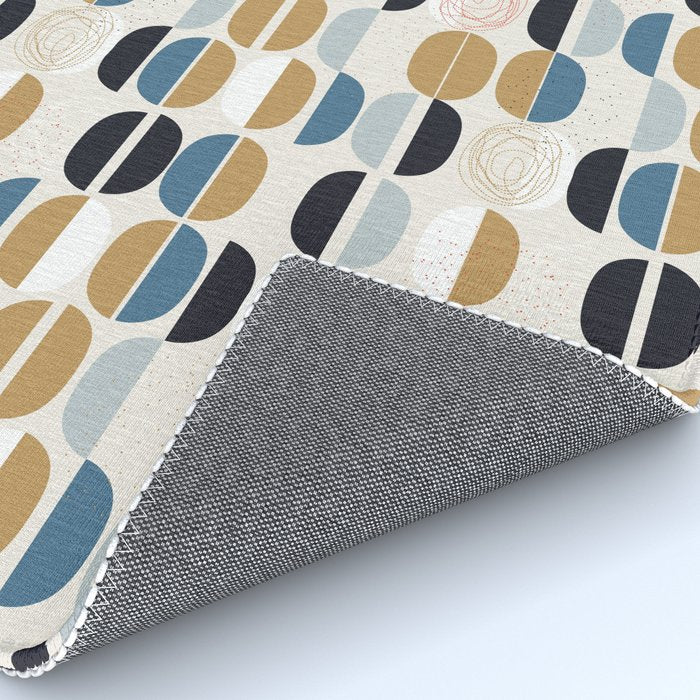 Mid century geometric pattern Rug Gallery Image 4