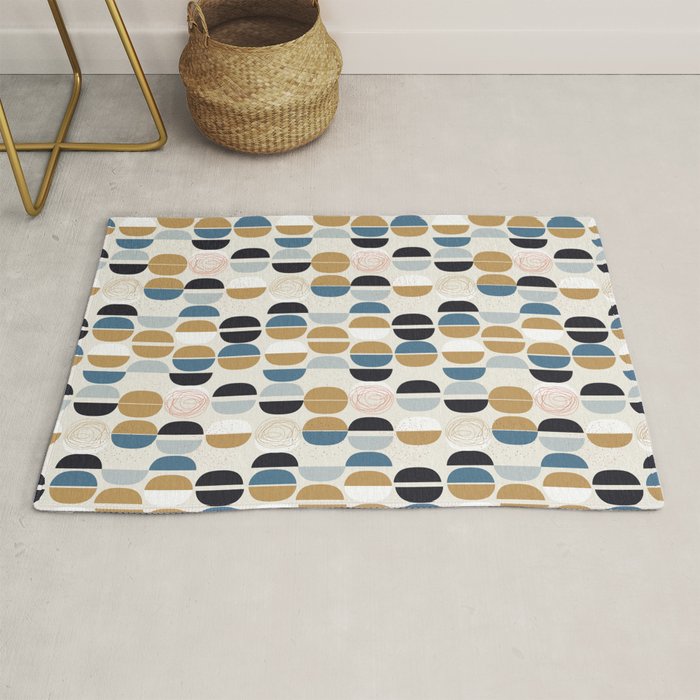 Mid century geometric pattern Rug Gallery Image 1