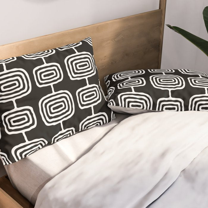 Mid Century Modern Atomic Rings Pattern Black and White Pillow Sham Gallery Image 2