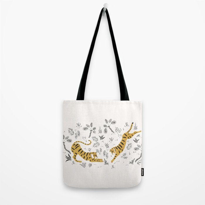 Tiger Dive Tote Bag Gallery Image 2