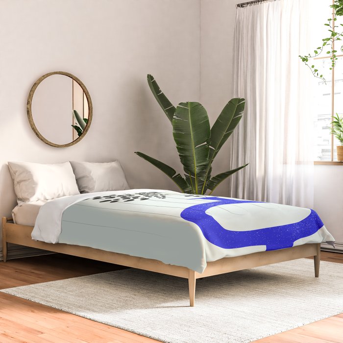 The Blue Vase 02 Comforter Gallery Image 2