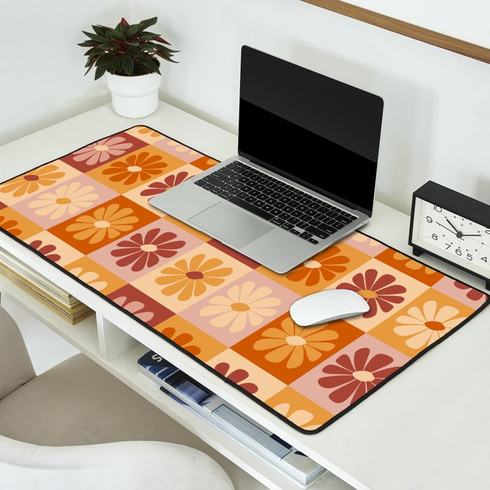 70's Daisy Bloom  Desk Mat Gallery Image 2