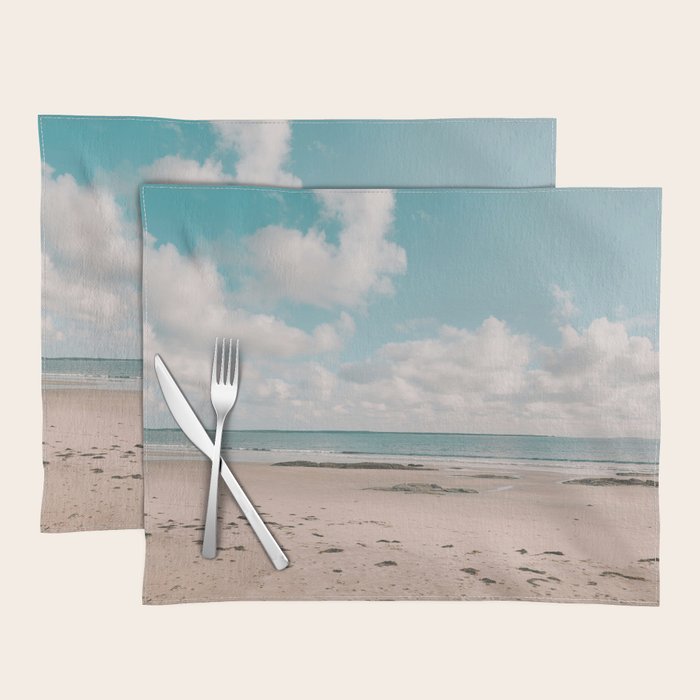 Buoyant Placemat Gallery Image 1