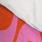 Retro Groovy Waves - Red and Pink Comforter Gallery Image 4