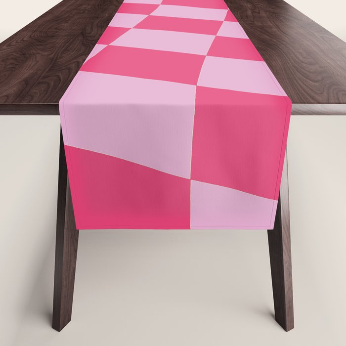Hot Pink Wavy Checkered Pattern Table Runner Gallery Image 1