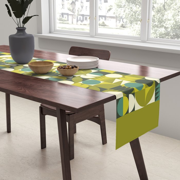 Vintage Geometric 01D Table Runner Gallery Image 2