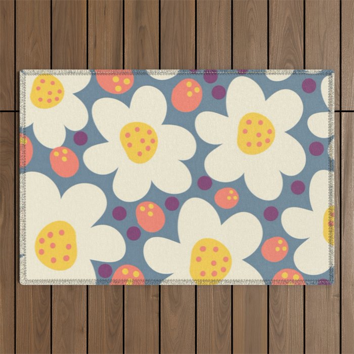 Aliciaâs Meadow Outdoor Rug Gallery Image 1