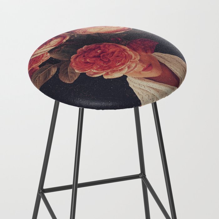 The smile of Roses Stool Gallery Image 2