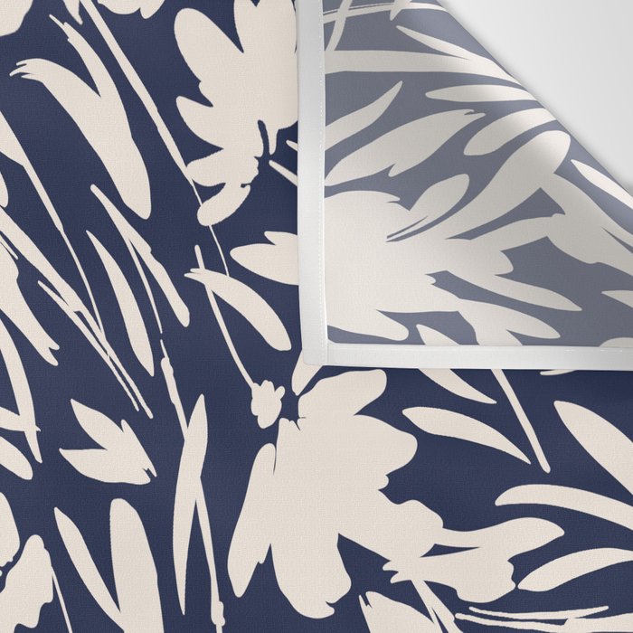 Wild floral strokes I Wall Tapestry Gallery Image 3