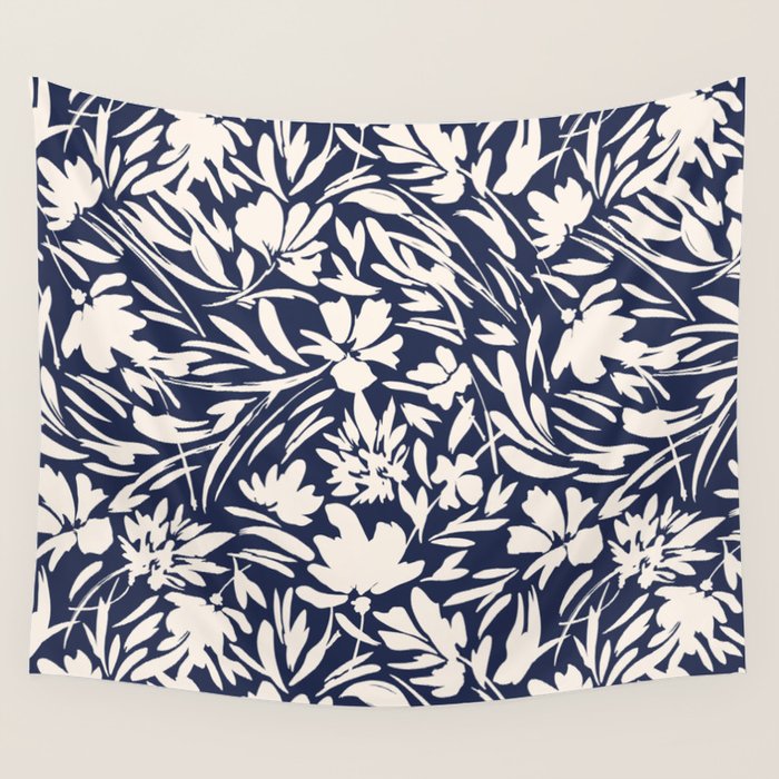 Wild floral strokes I Wall Tapestry Gallery Image 1