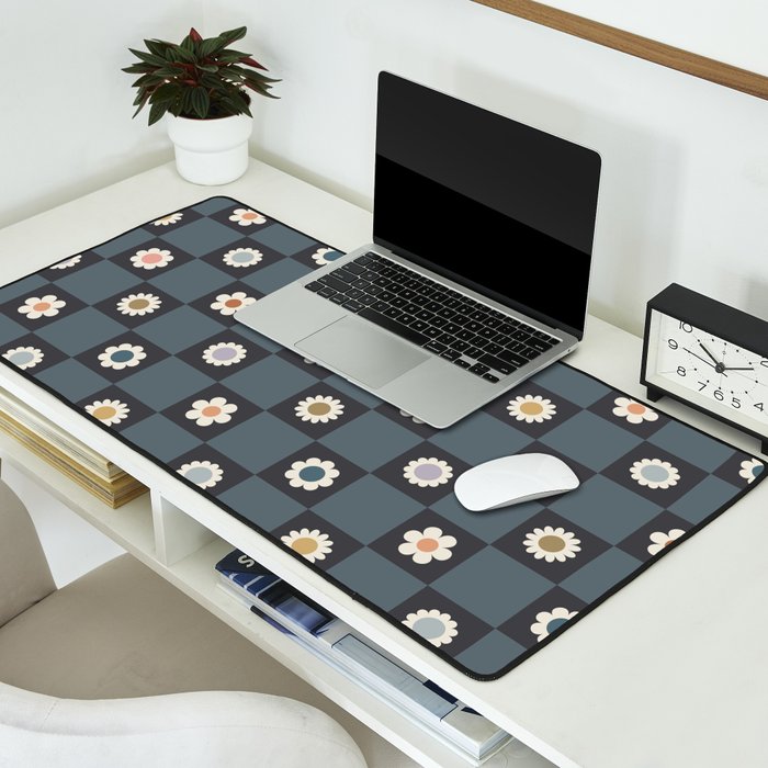 Daisy Checkerboard Desk Mat Gallery Image 2