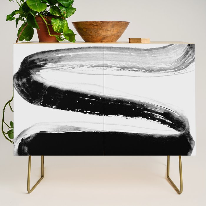 XT79 Credenza Gallery Image 1