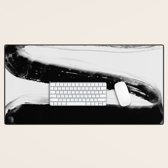 XT79 Desk Mat Gallery Image 1