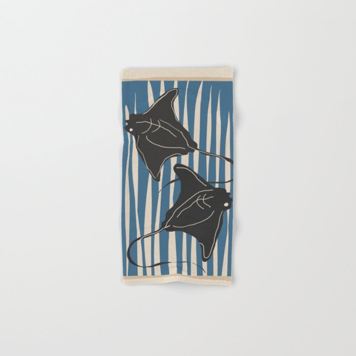 Stingrays 6 Bath Towel Gallery Image 1