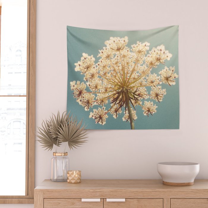 Queen Anne's Lace Wall Tapestry Gallery Image 2