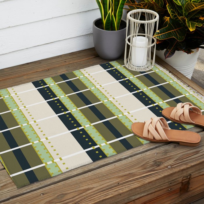 Grassy Dashed Stripes Outdoor Rug Gallery Image 2