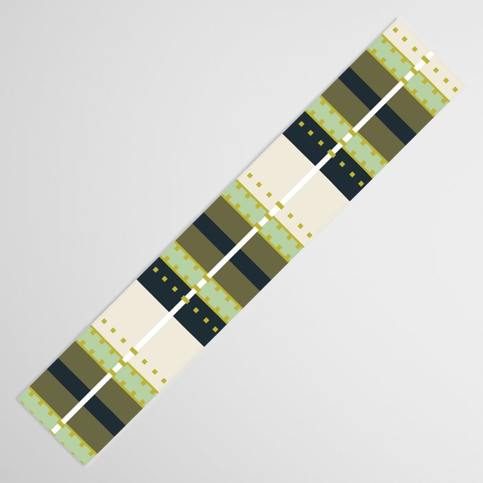 Grassy Dashed Stripes Table Runner Gallery Image 3