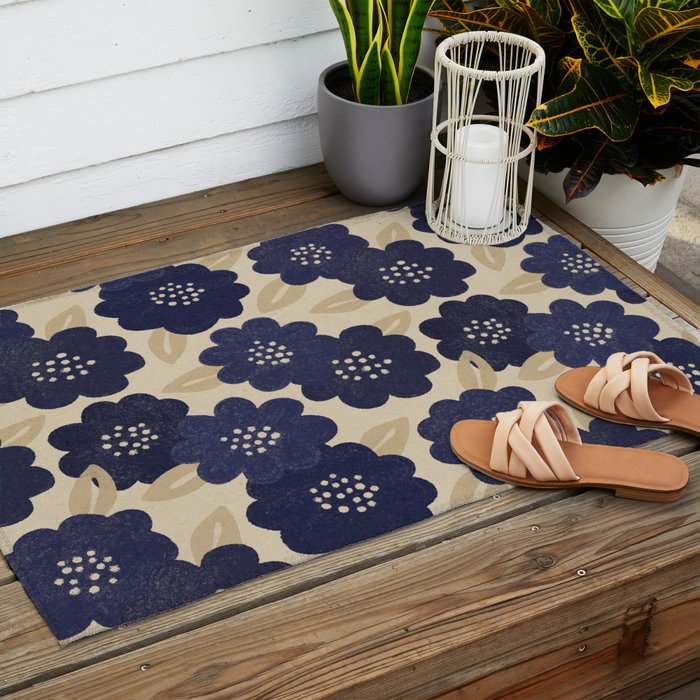 Blue Flower Pattern Outdoor Rug Gallery Image 2