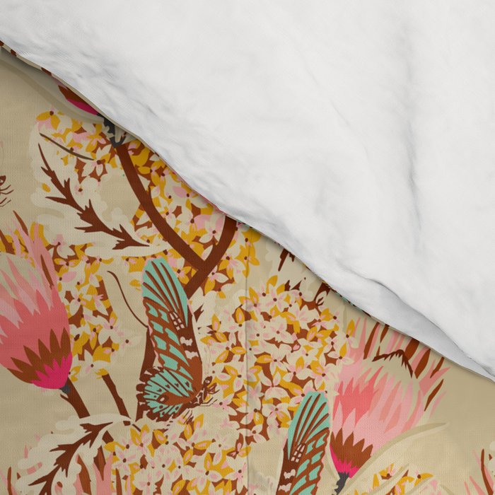 MADEMOISELLE TEMPLE BUTTERFLY Comforter Gallery Image 4