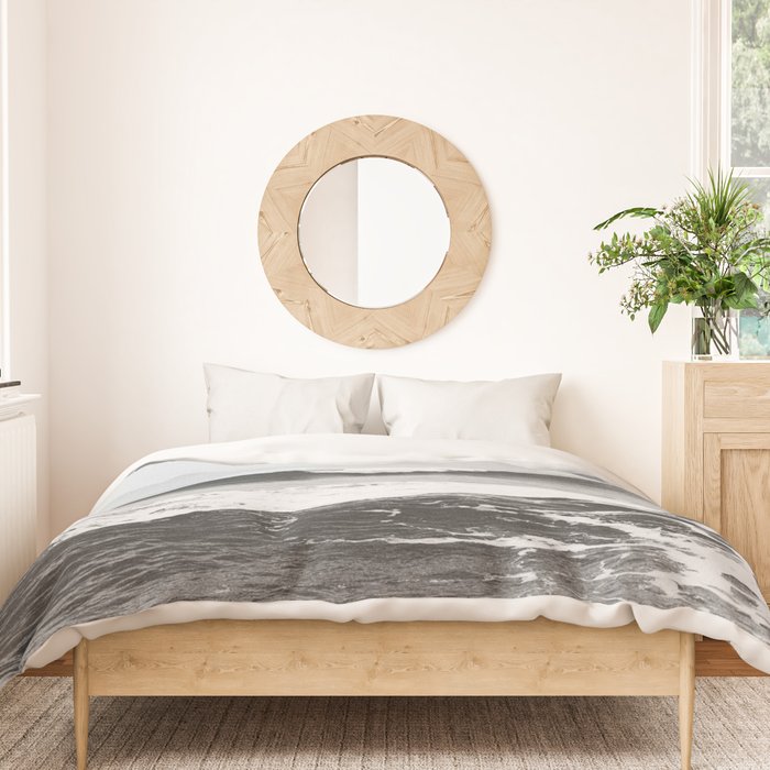 OCEAN WAVES IV Duvet Cover Gallery Image 3
