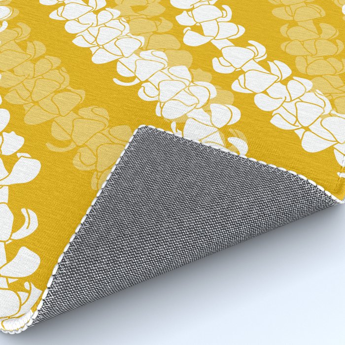 Puakenikeni single leis on Deep yellow Rug Gallery Image 4