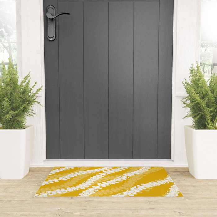 Puakenikeni single leis on Deep yellow Welcome Mat Gallery Image 3