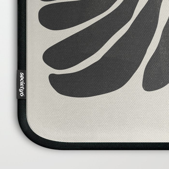Sea Leaf: Noir Laptop Sleeve Gallery Image 3