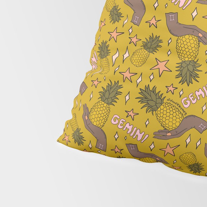 Gemini Pineapple Print Pillow Sham Gallery Image 4