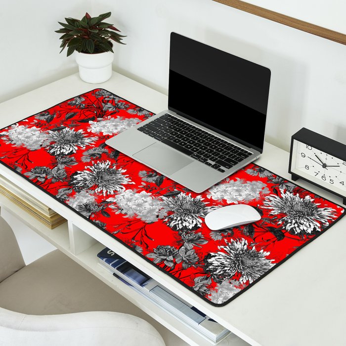 Vintage Garden VIII Desk Mat Gallery Image 2