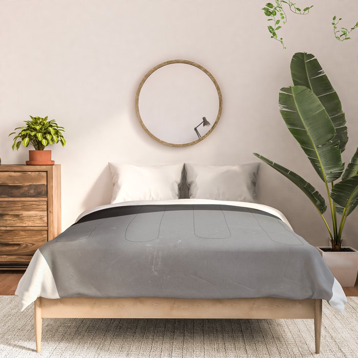 Minimalist greyscale geometry Comforter Gallery Image 3