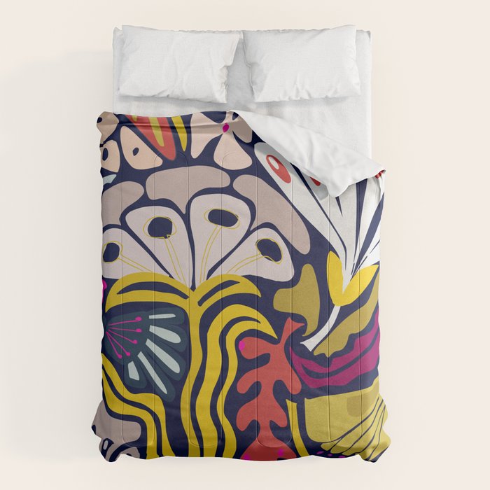 Playful flowers illustration Comforter Gallery Image 1
