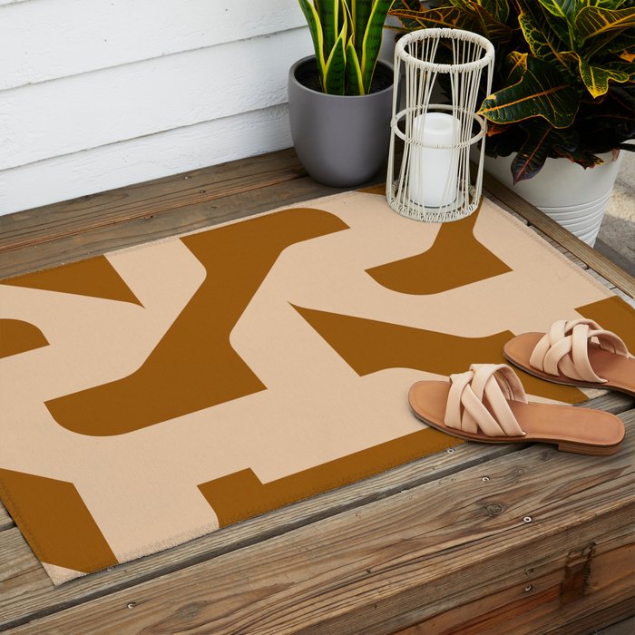 Minimalist 109 Outdoor Rug Gallery Image 2