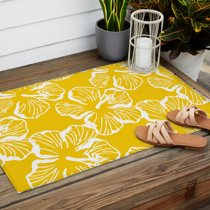 Yellow tropical hibiscus flower art pattern Outdoor Rug Gallery Image 2