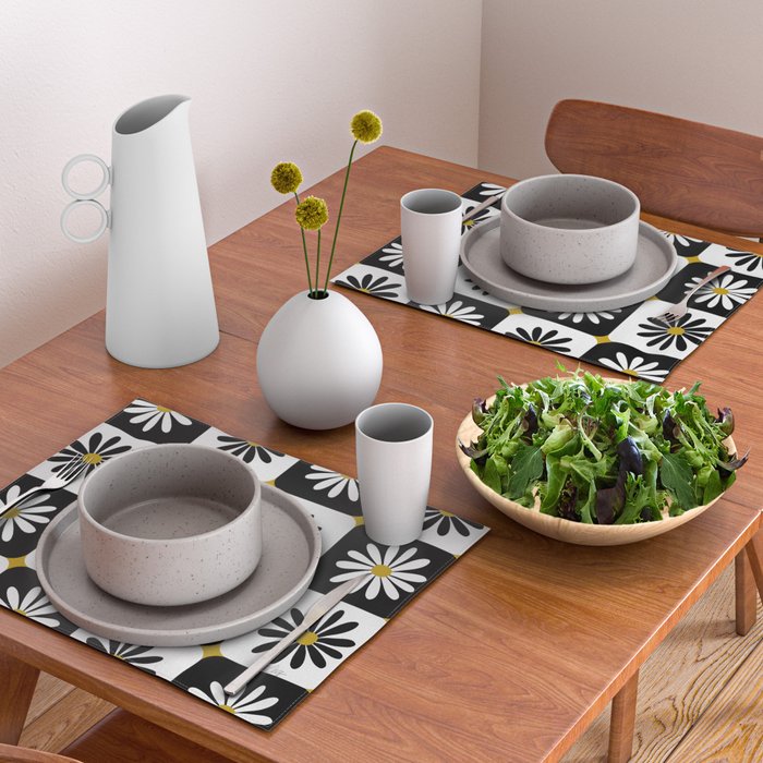 Checkered Daisies - Black & White Placemat Gallery Image 2