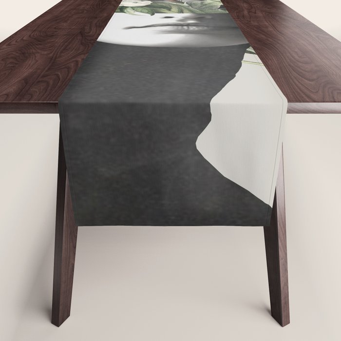 inner garden 10 Table Runner Gallery Image 1