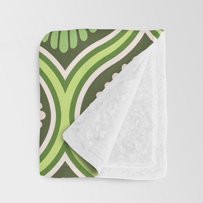 Groovy 70s Retro Mod Daisy Flowers Throw Blanket Gallery Image 3