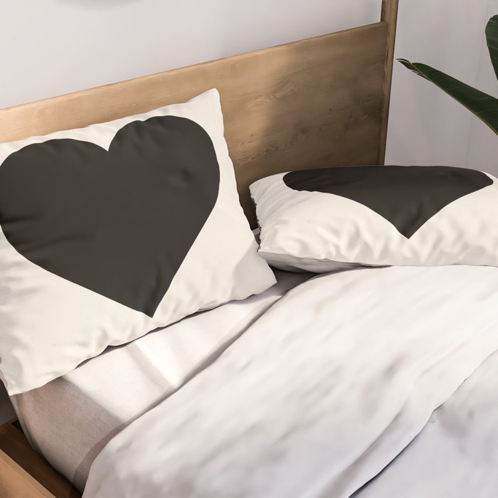 Black Heart Pillow Sham Gallery Image 2