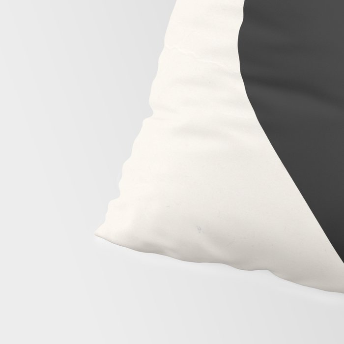 Black Heart Pillow Sham Gallery Image 4