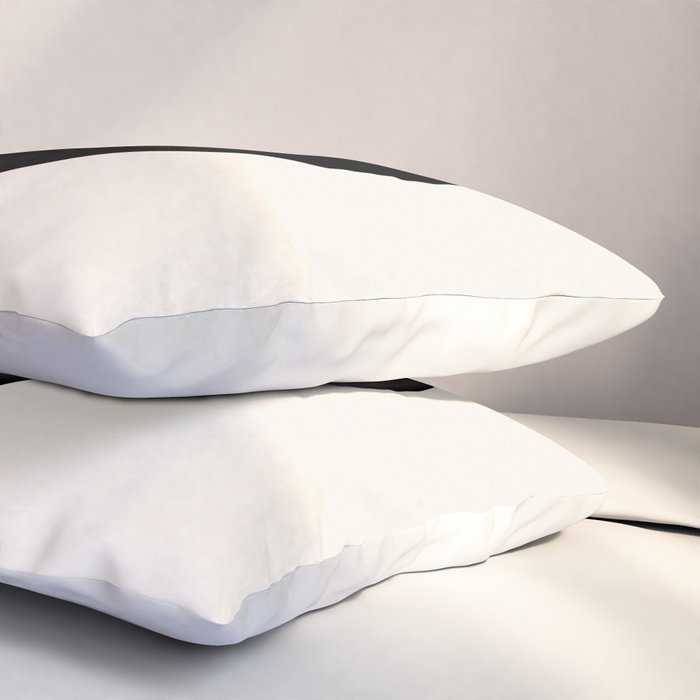 Black Heart Pillow Sham Gallery Image 3