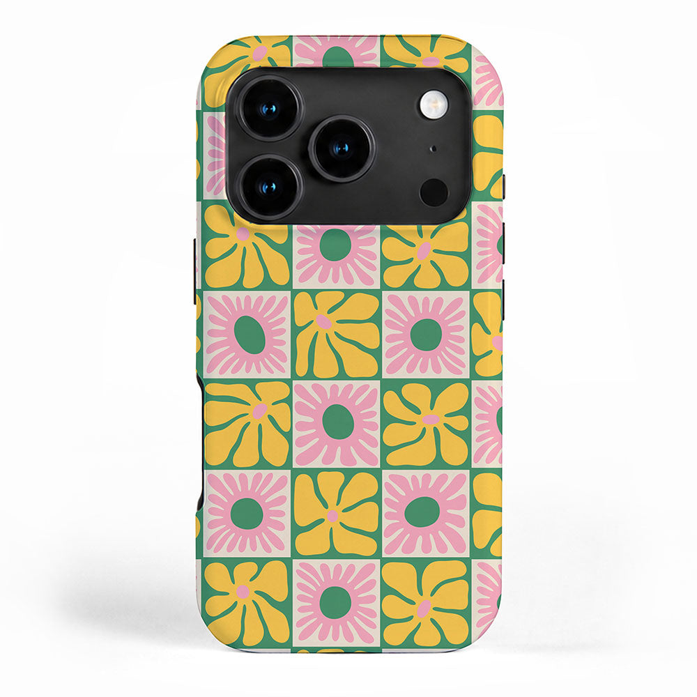 Retro checkered flower art pattern iPhone Case Gallery Image 1