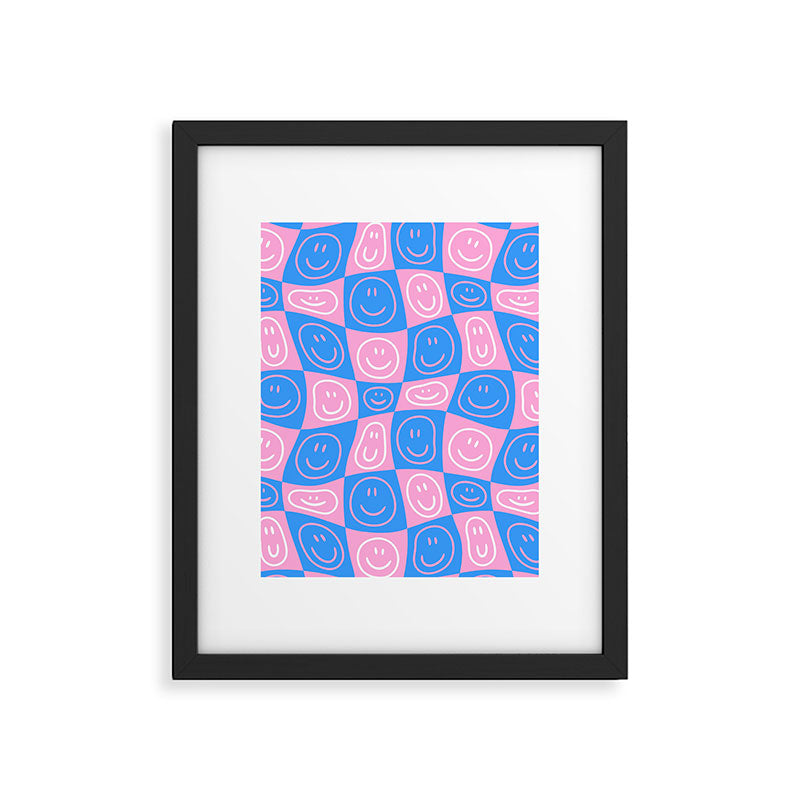 Retro happy face checkered pattern Framed Art Print Gallery Image 6