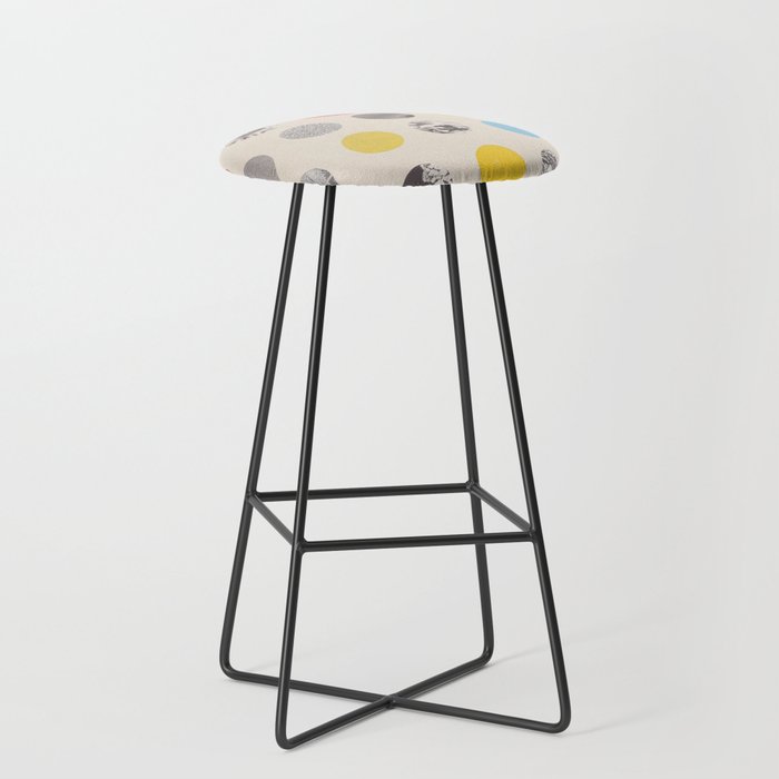 Paper Pattern / Circles Stool Gallery Image 1
