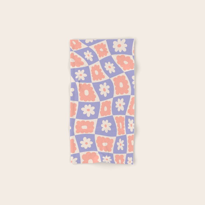 Floral thirteen Bath Towel Gallery Image 1