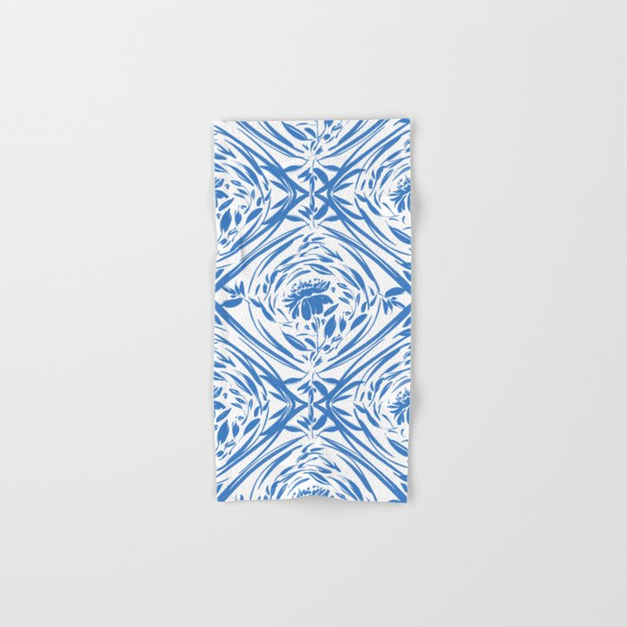 Floral pleasure pattern BW Bath Towel Gallery Image 1