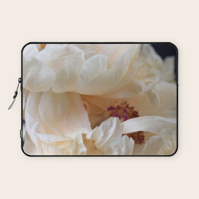 Pearl Laptop Sleeve Gallery Image 1