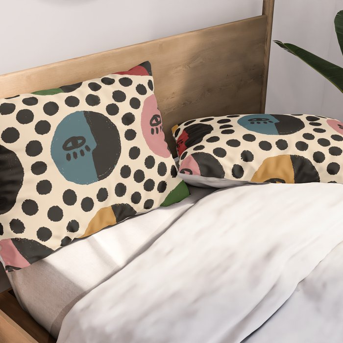 Little Faces Pillow Sham Gallery Image 2